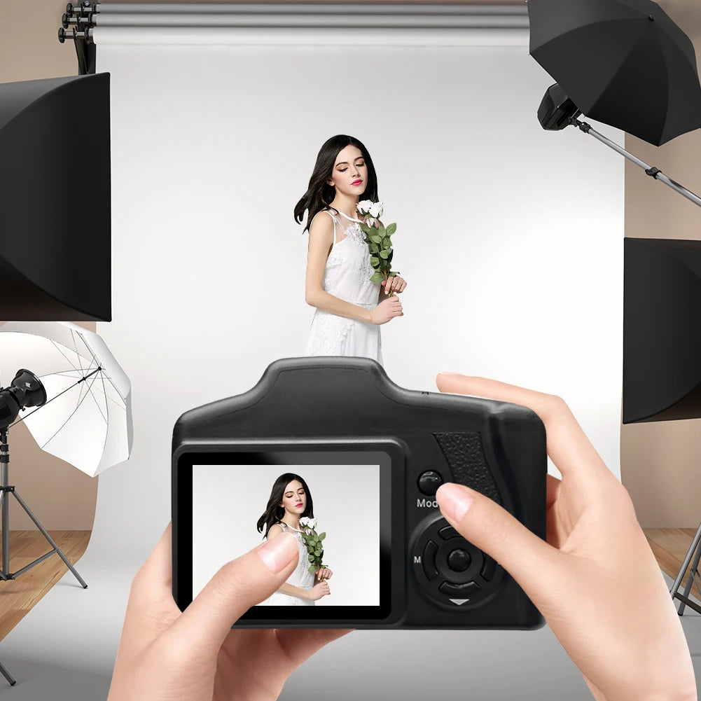 16MP Vlogging Camera with 2.4 Inch LCD Screen Camcorder 16X Digital Zoom Video Recorder for Photography